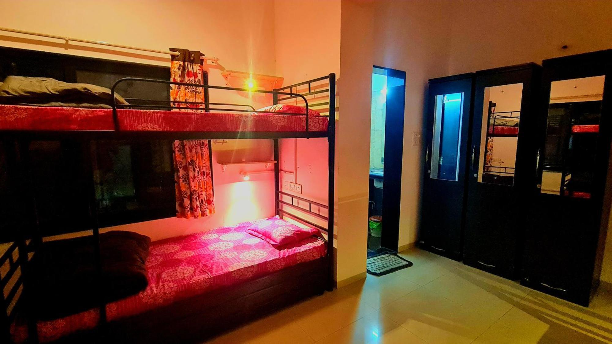 Lifespace- Spacious Hostel In A Luxurious Villa Pune Esterno foto